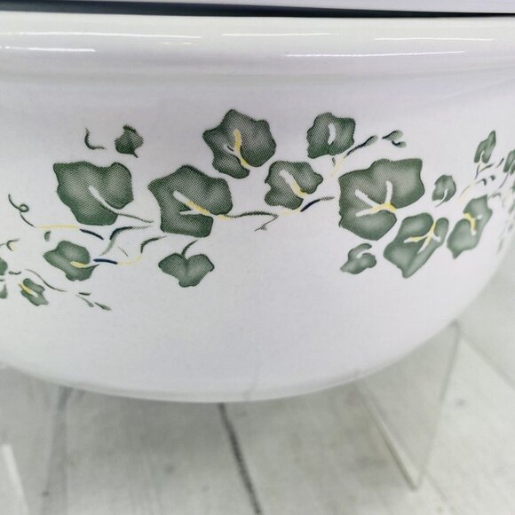 Corelle Coordinates CALLAWAY Green Ivy Stoneware 2.5 Qt Covered Casserole Dish - Picture 14 of 16